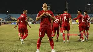曾经是伊万国足主力后卫的他，未来跟申花合约到期后，可能会离队